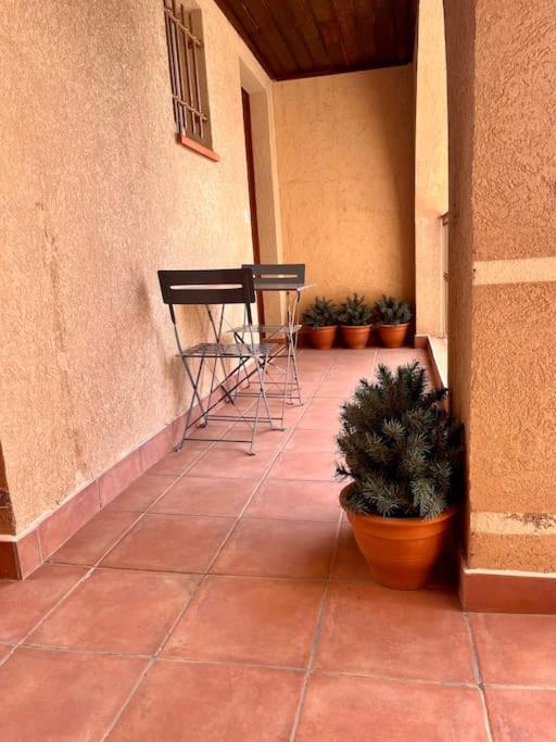 Joli Studio Tout Confort Proche Toutes Commodites Dans Residence Calme L'Ile-Rousse  Bagian luar foto