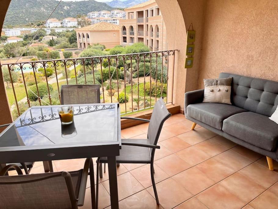 Joli Studio Tout Confort Proche Toutes Commodites Dans Residence Calme L'Ile-Rousse  Bagian luar foto