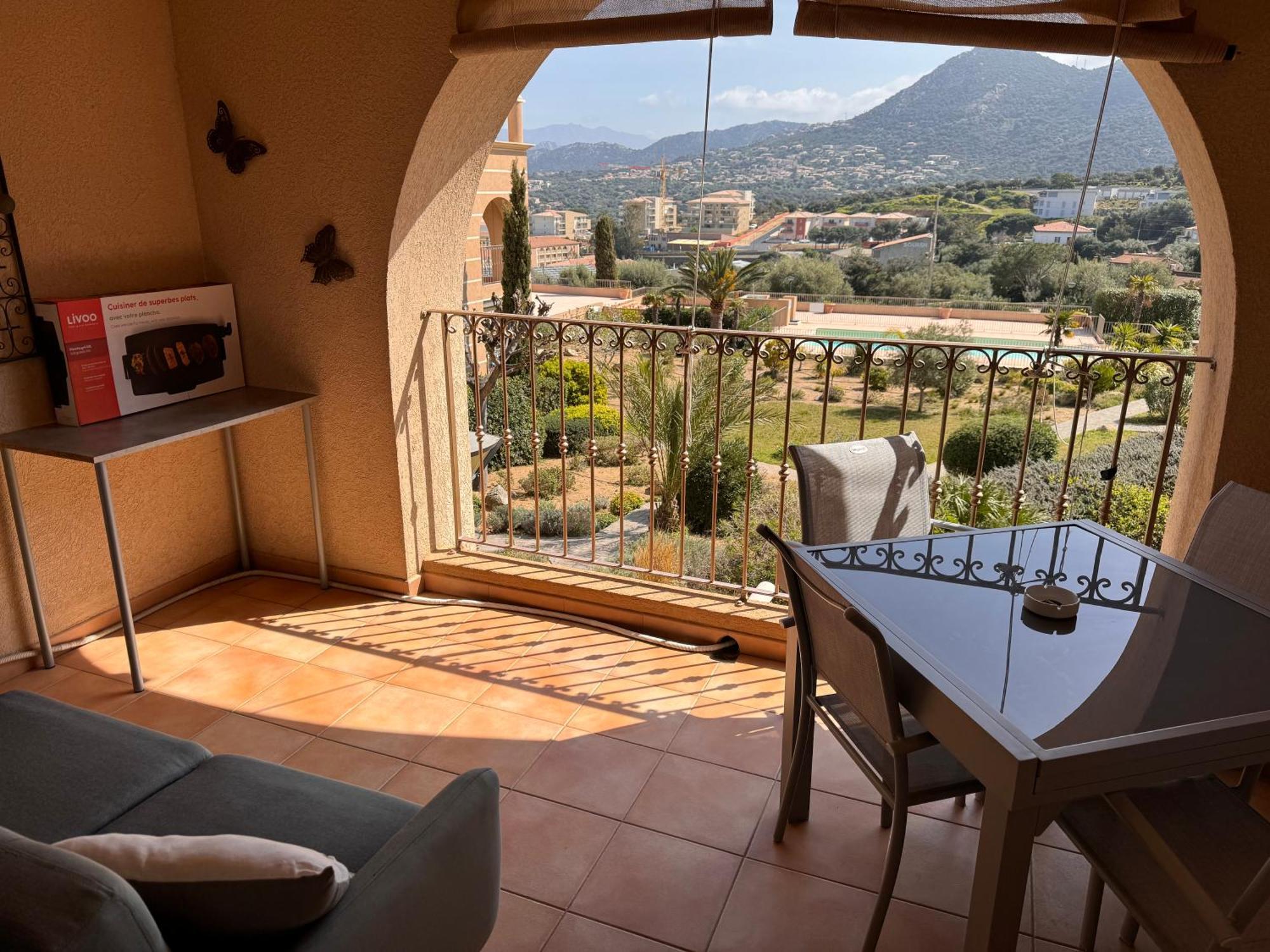 Joli Studio Tout Confort Proche Toutes Commodites Dans Residence Calme L'Ile-Rousse  Bagian luar foto